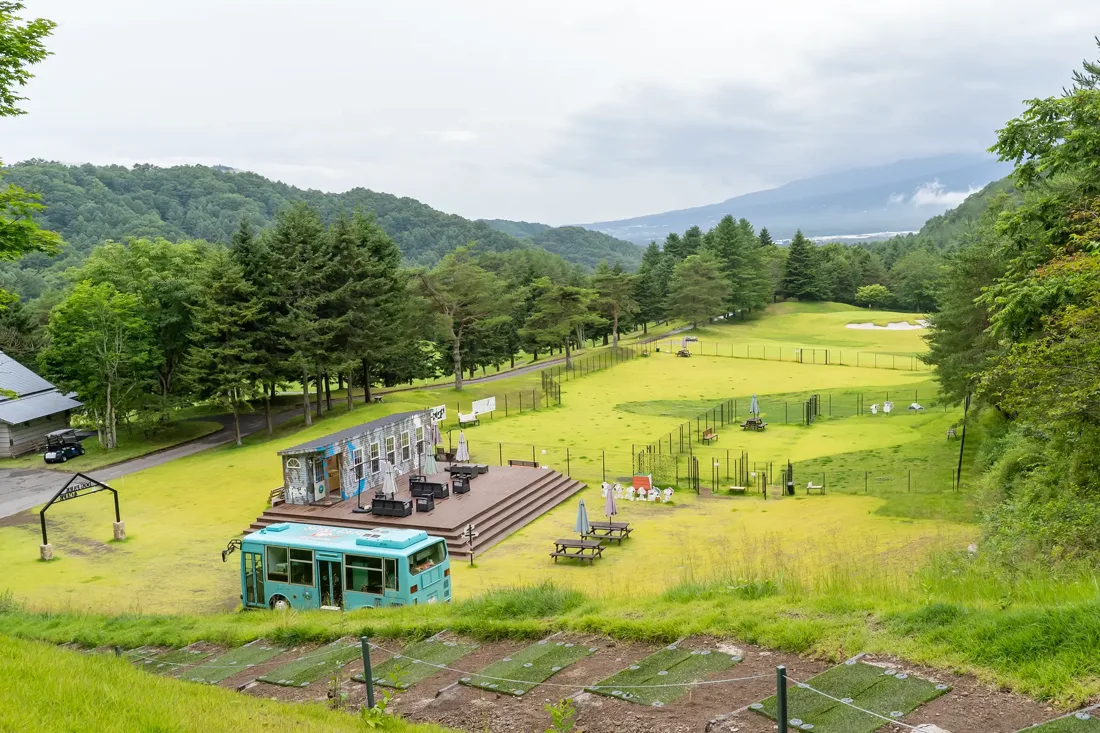 浅間山を望むゴルフコース